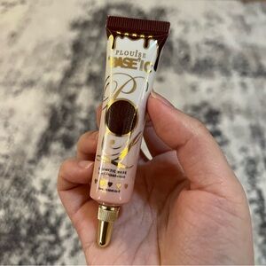 P. Louise Base'ic Coloured Cosmetic Base expresso martini